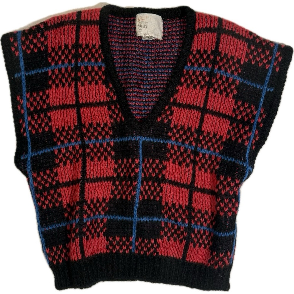 Vintage Cozy Plaid Sweater Vest Red Black Blue V-Neck Sweater Small - Picture 1 of 8